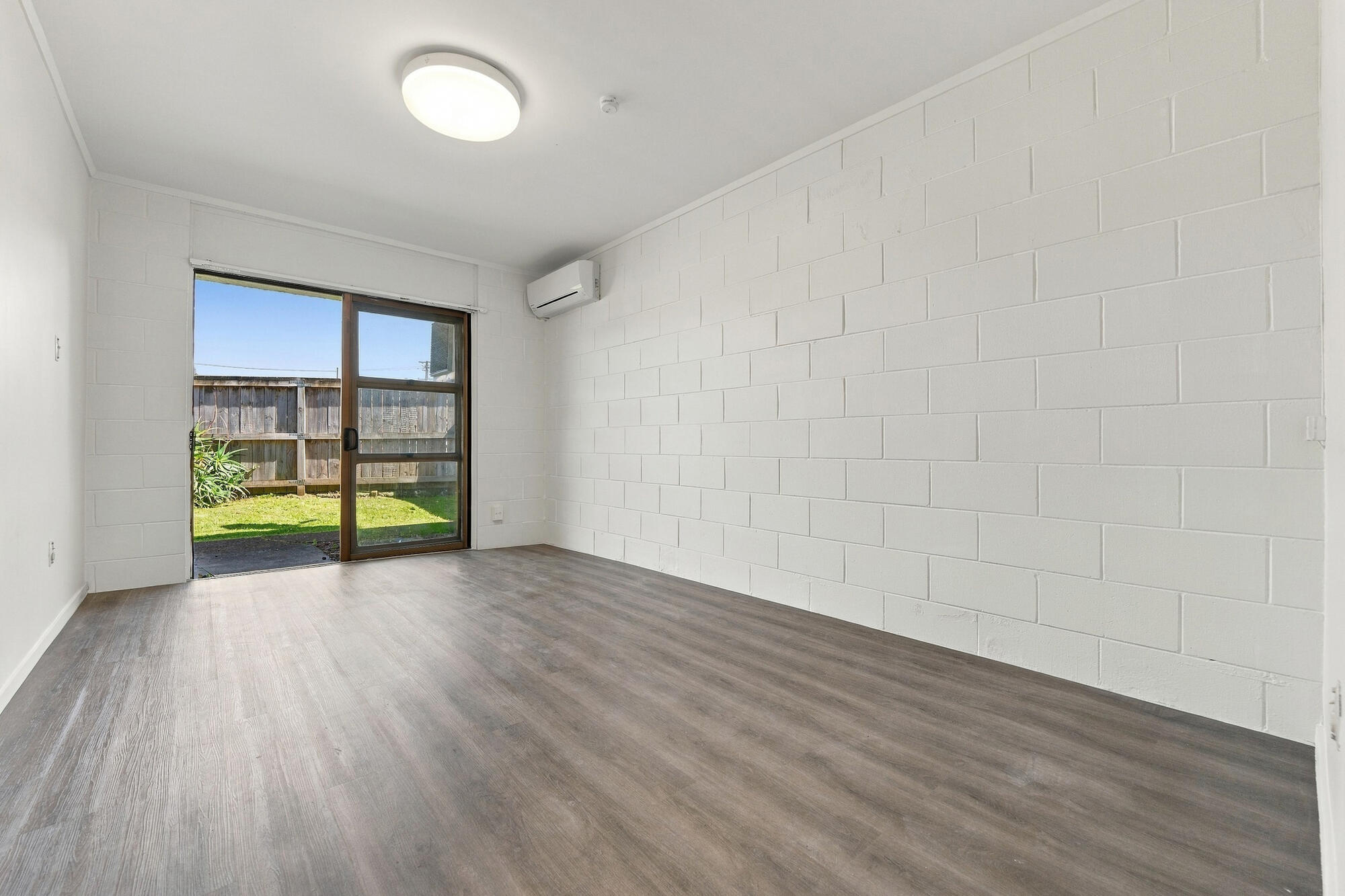 1/27 St Georges Road, Avondale, photo 3