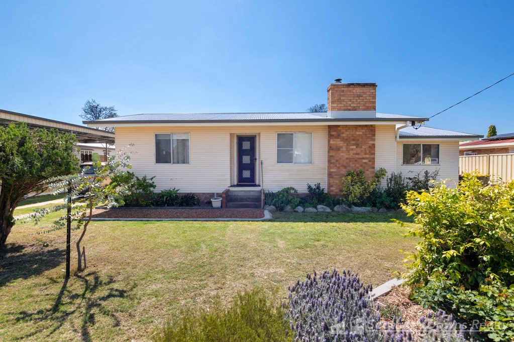 21 Locke Street, Warwick, QLD 4370