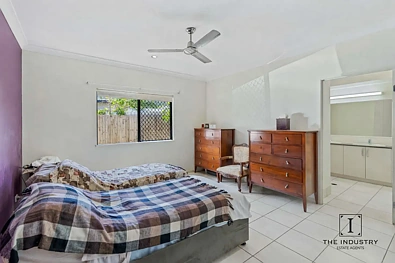 3 Lora Close, Bentley Park, QLD 4869, 5 habitaciones, 3 baños, House