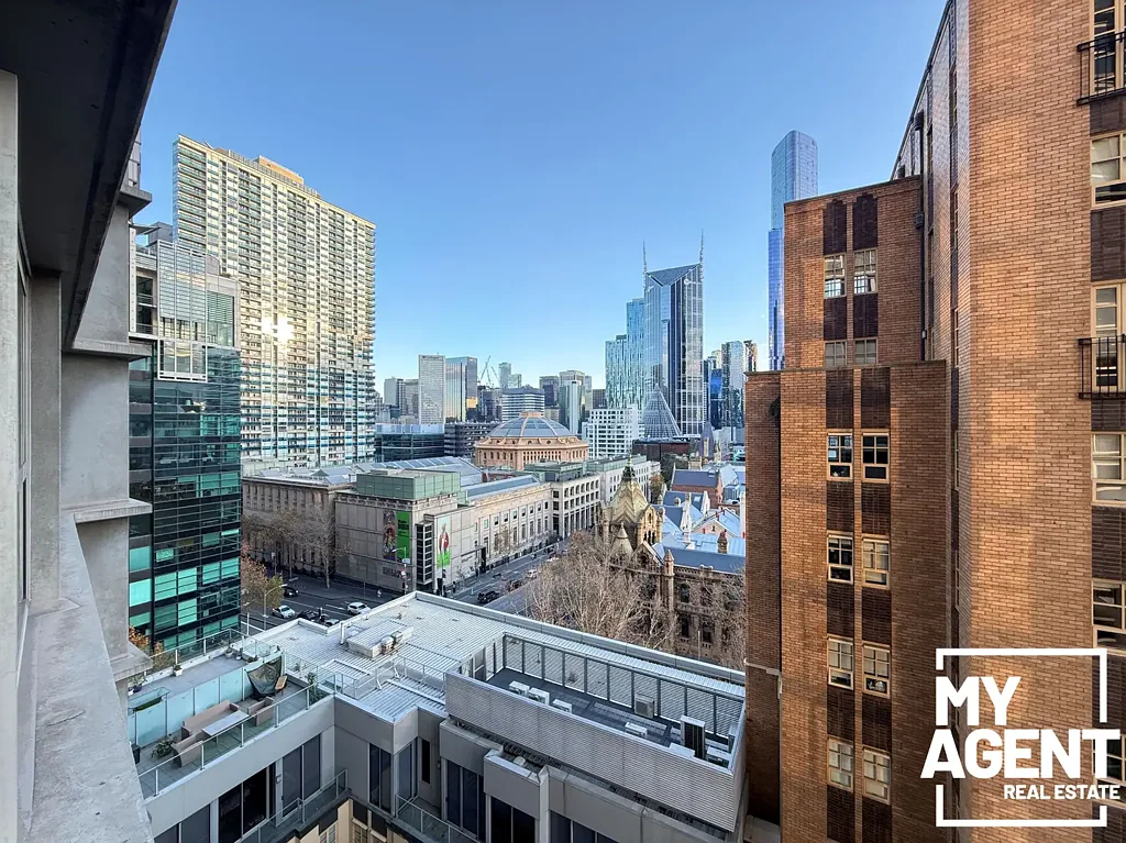 Fantastic Views - Unbeatable Location !!!