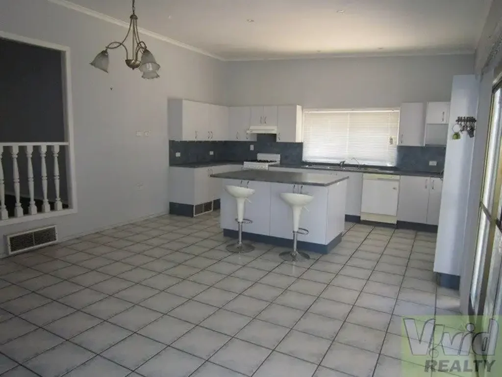 Mount Isa 3ਬੈੱਡਰੂਮ Need a Business and Residential Premises?