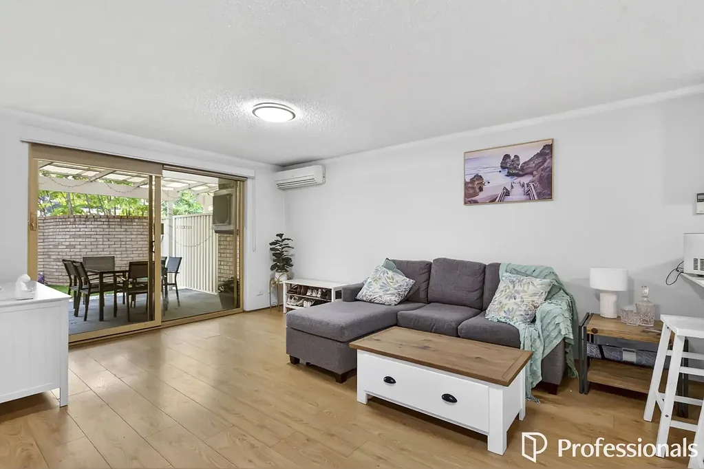 Stylish Ground Floor Living with Private Courtyard