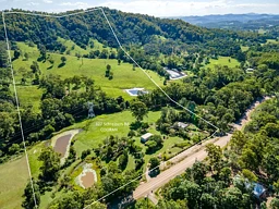 327 Schreibers Road, Cooran