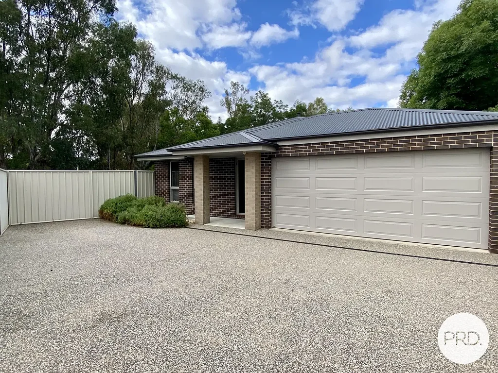 IMMACULATELY PRESENTED WITH PRIVACY ASSURED!