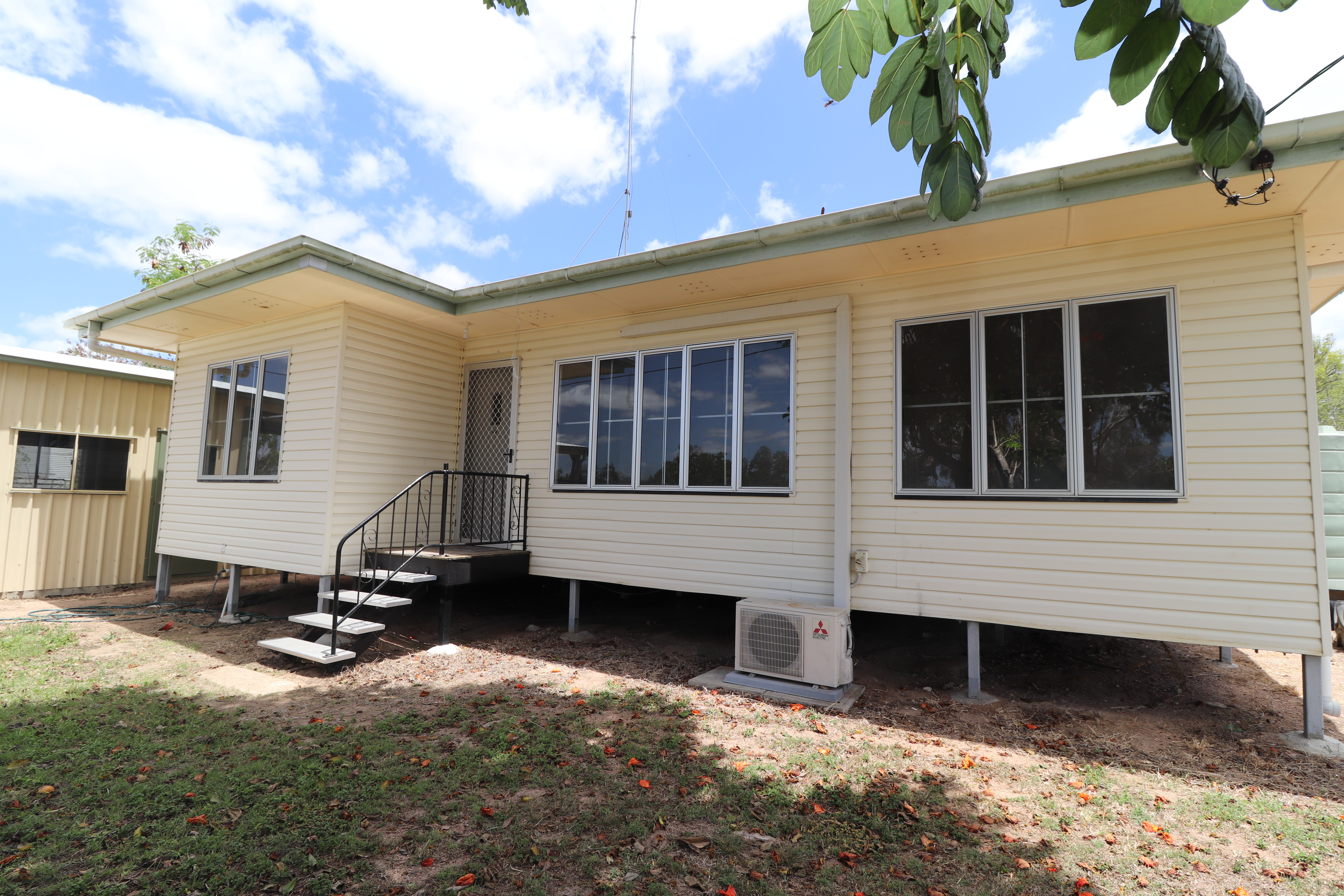 10 RAE ST, MILLAROO QLD 4807, 0房, 0浴, House