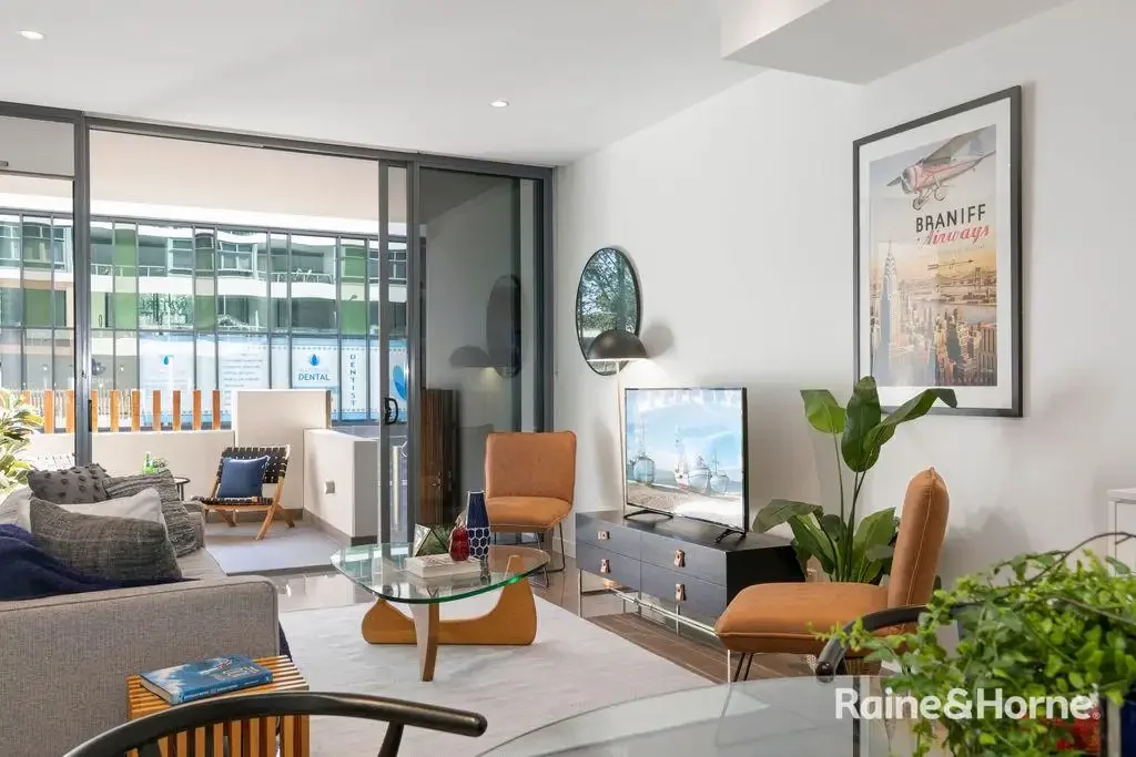 Modern Ground Floor Divercity Apartment