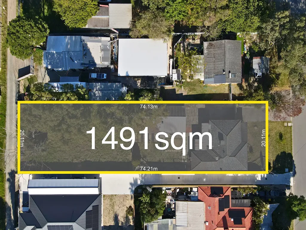 Beckenham 3房  1491m2 R25 | 4 Lot Potential with Rear Lane Access