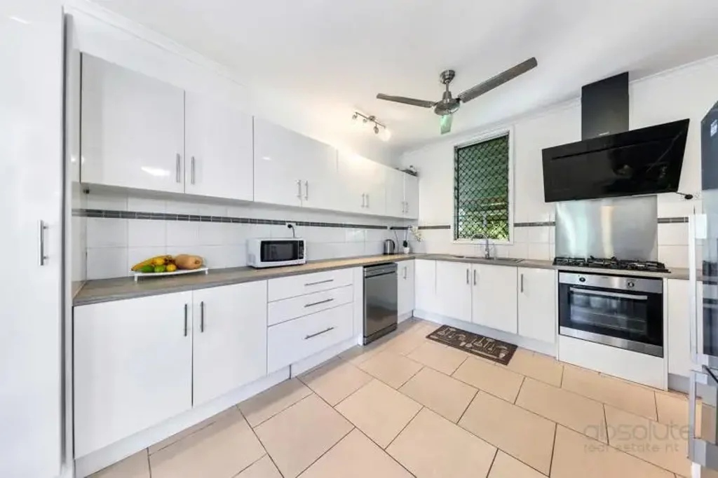 23 Darwent Street, Malak, NT 812