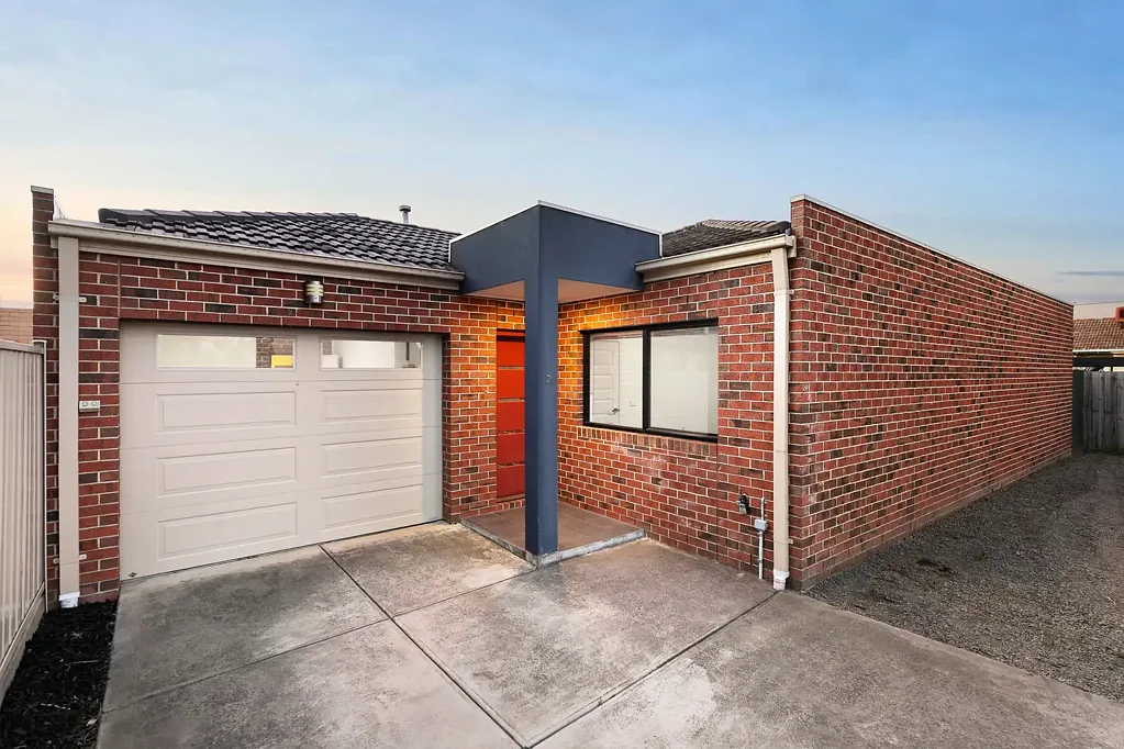 2/15 Brockley Road, Fawkner, VIC 3060