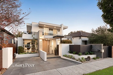 Elsternwick 5chambre Contemporary sophistication conveniently situated