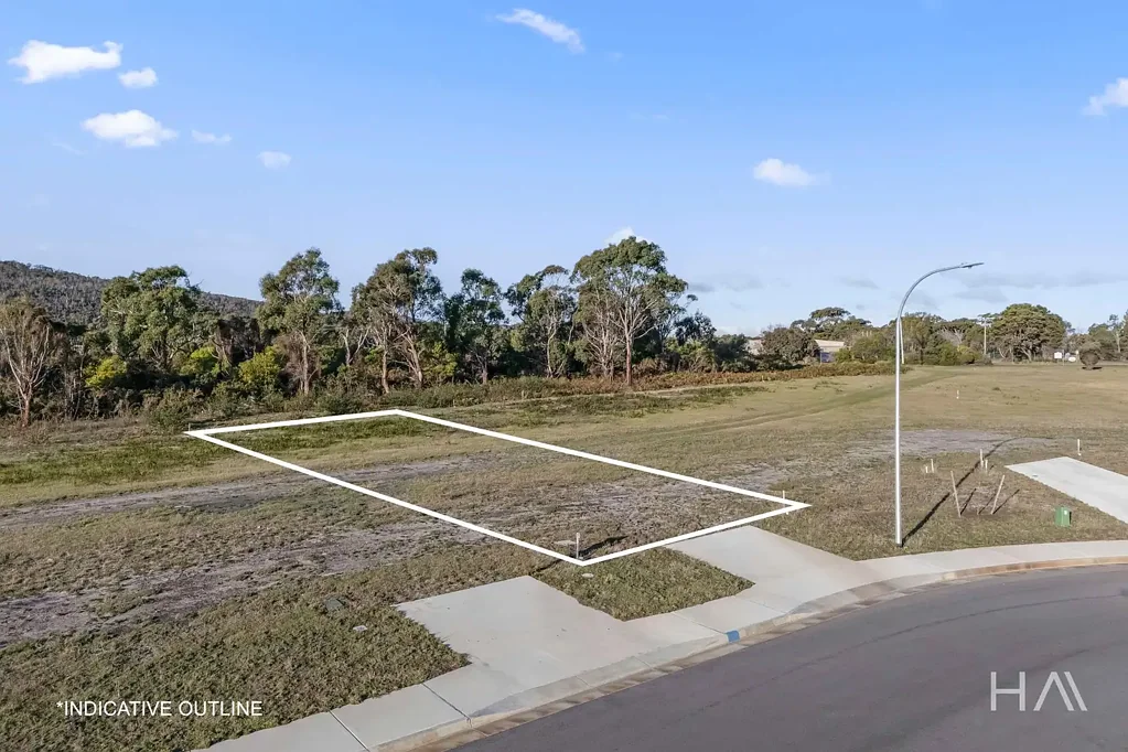George Town Titled and Ready - In a Thriving Coastal Community