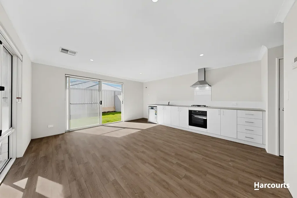 STYLISH BRAND NEW 2 x 1 HOME!