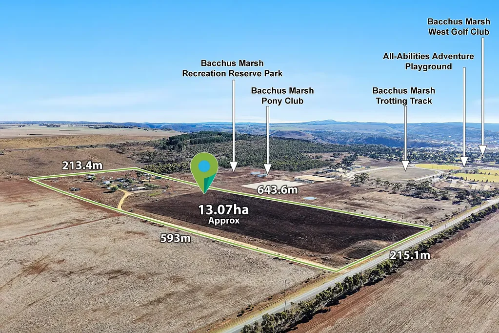 Maddingley 4Phòng ngủ 32.05 Acres (Approx.) - Farming Zone Lifestyle with Long-Term Strategic Potential (STCA)