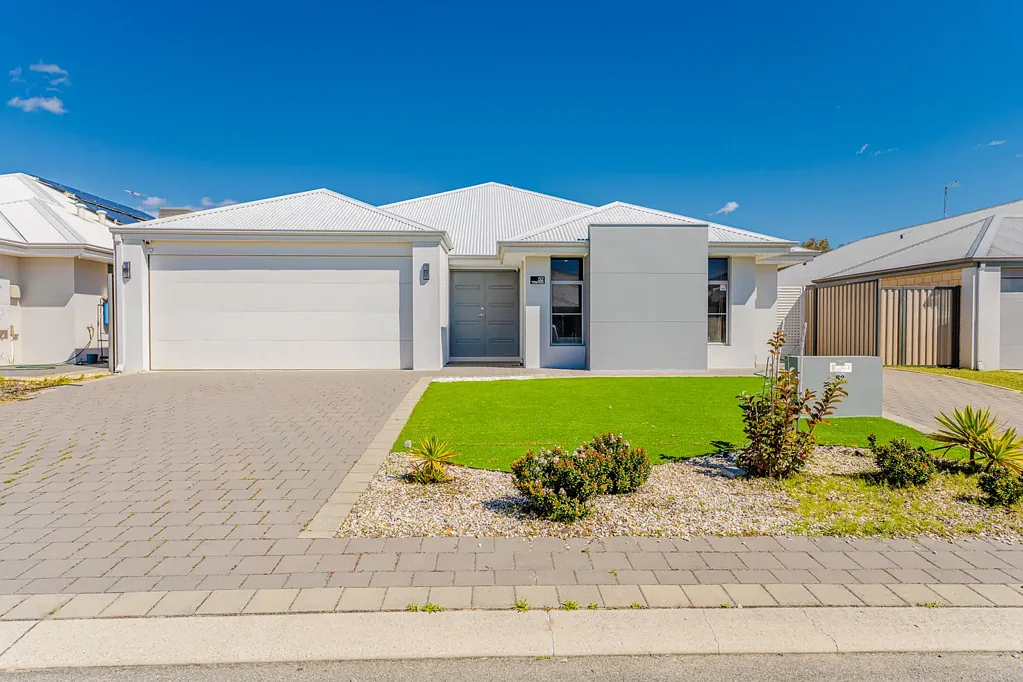 52 Bucker Street, Whitby, WA 6123