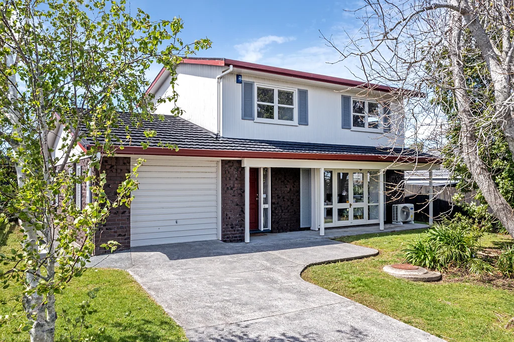 82 Prince Regent Drive, Half Moon Bay, Manukau City, Auckland