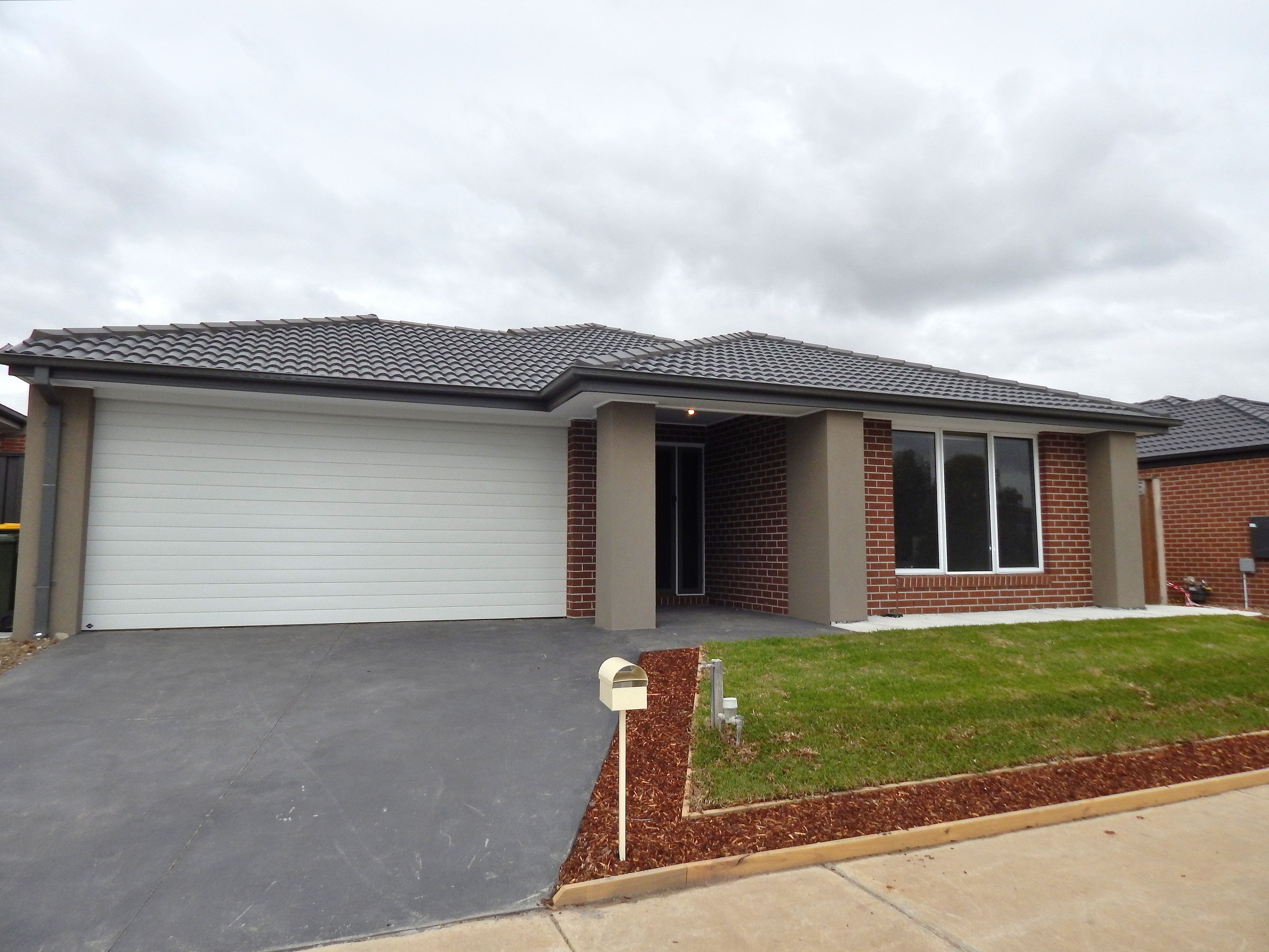 13 SPEEDWELL ST, MERNDA VIC 3754, 0 침실, 0 욕실, House