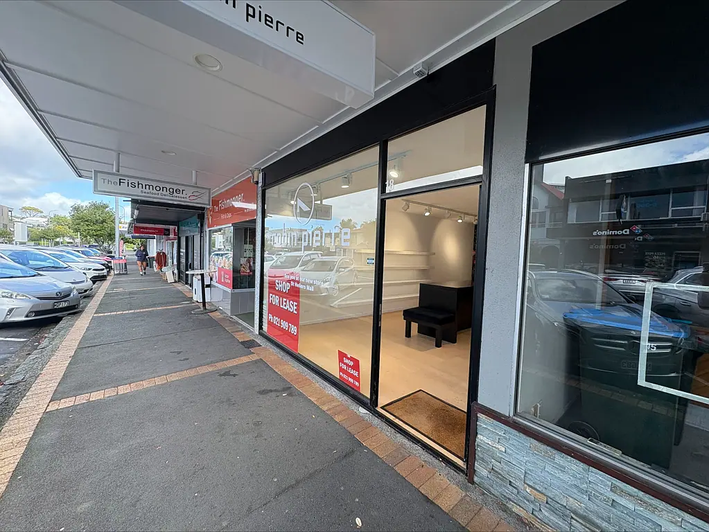 Saint Heliers Well-positioned St Heliers Bay retail space
