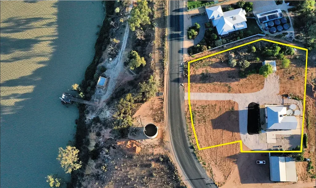 421 Riverview Drive, Berri, SA 5343, 3 Bedrooms, 1 Bathrooms, House