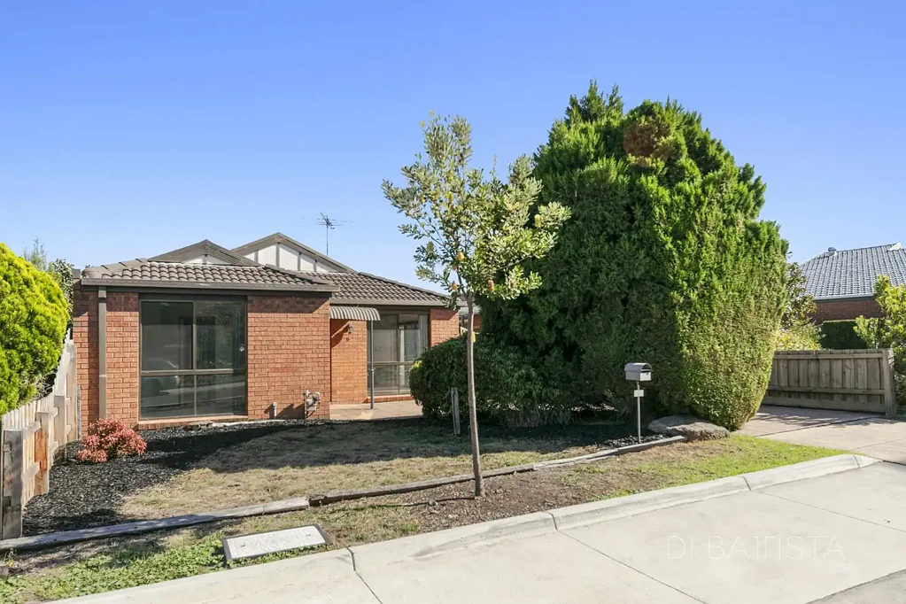 6 Molineux Way, Roxburgh Park, VIC 3064