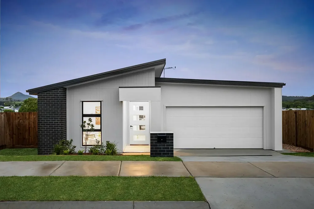 103 Danbulla Street, South Ripley, QLD 4306