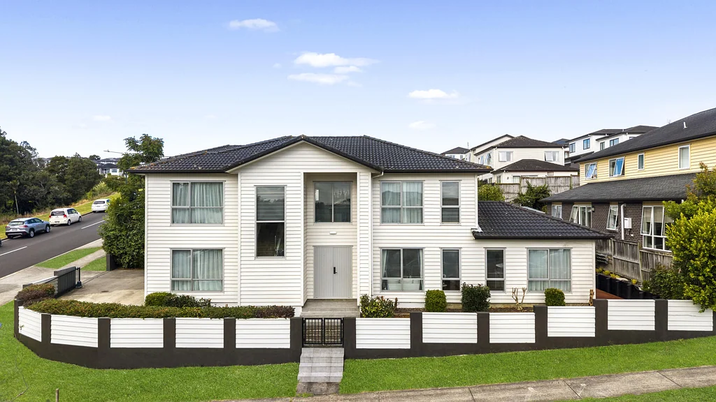 97 Argento Avenue, Flat Bush, Manukau City