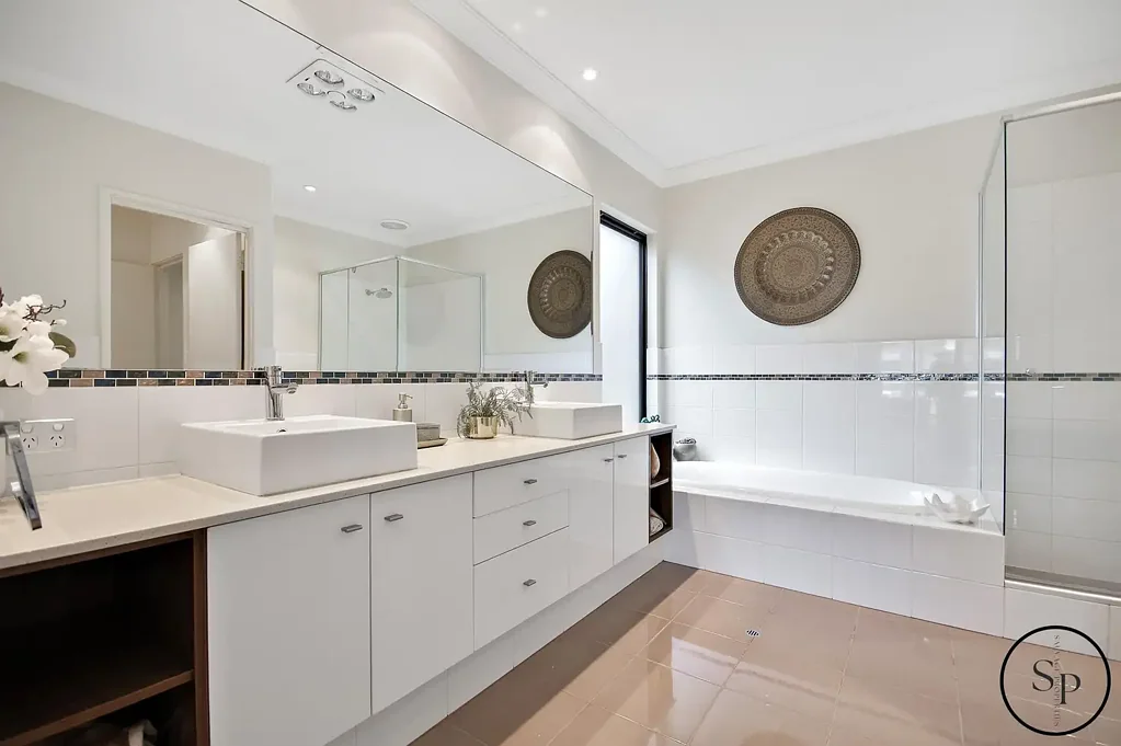 17 Santavea Mews, Halls Head, WA 6210