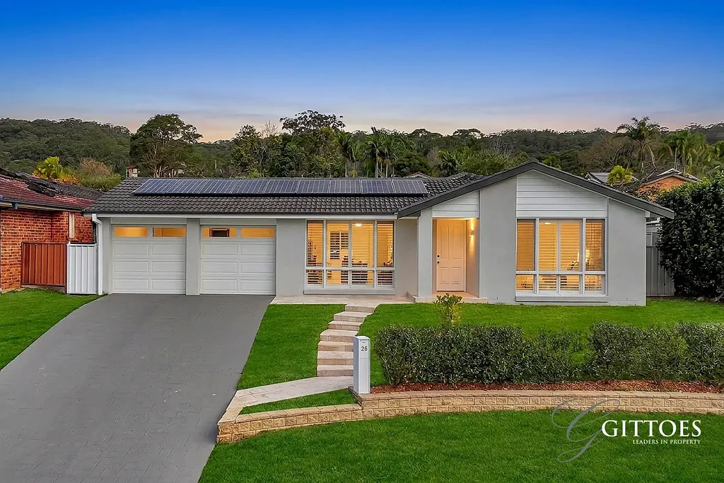 Green Point 4બેડરૂમ Hamptons-Inspired Style & Poolside Family Living