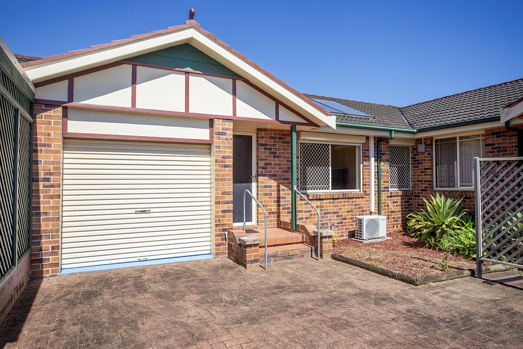 2/27 Palanas Drive, Taree, NSW 2430