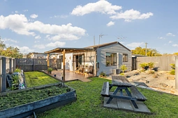 270A Breezes Road, Aranui