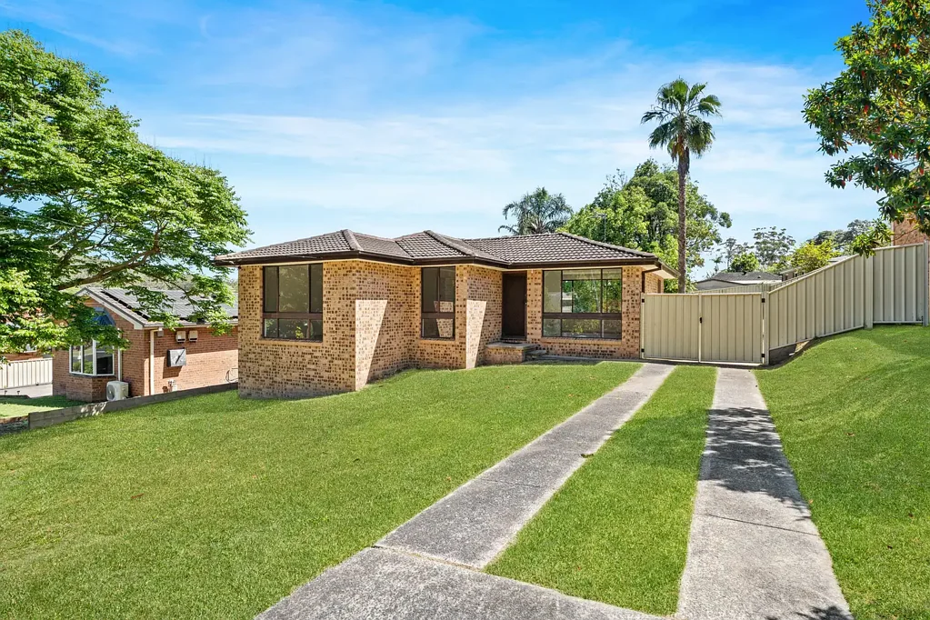 7 Elkhorn Close, Wyoming, NSW 2250