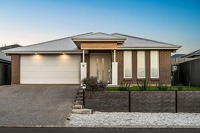 Gawler East 5房  Standout Family Home in Springwoods Premier Pocket!