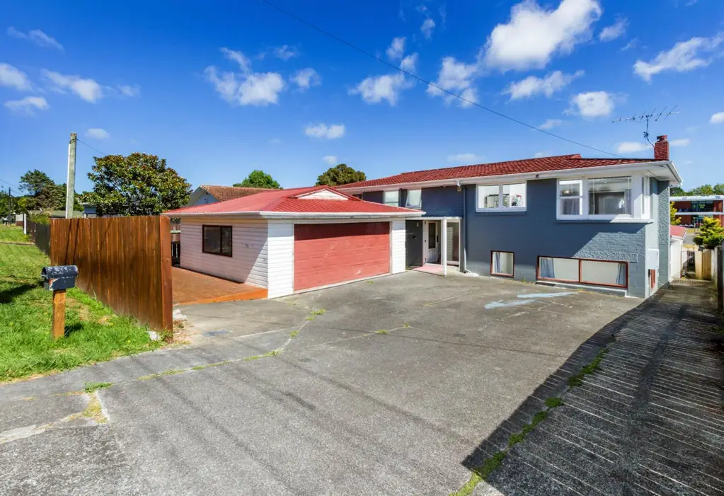Massey 9ਬੈੱਡਰੂਮ Spacious 9-bedroom home in prime location