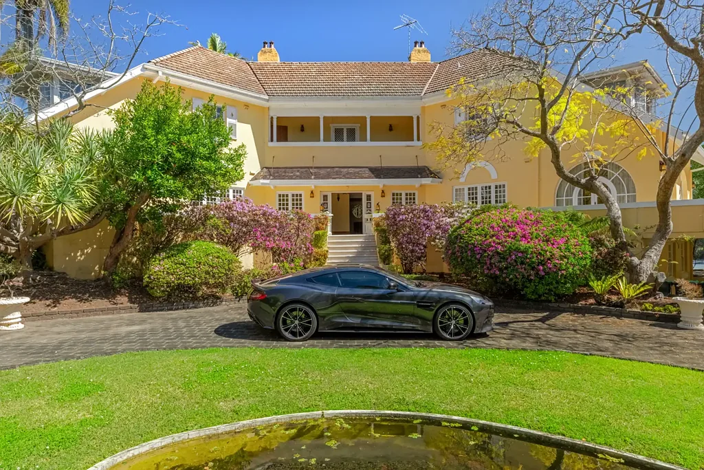Strathfield 6બેડરૂમ 'Brockby Lodge' – Strathfield's Most Prestigious Estate & Largest Landholding