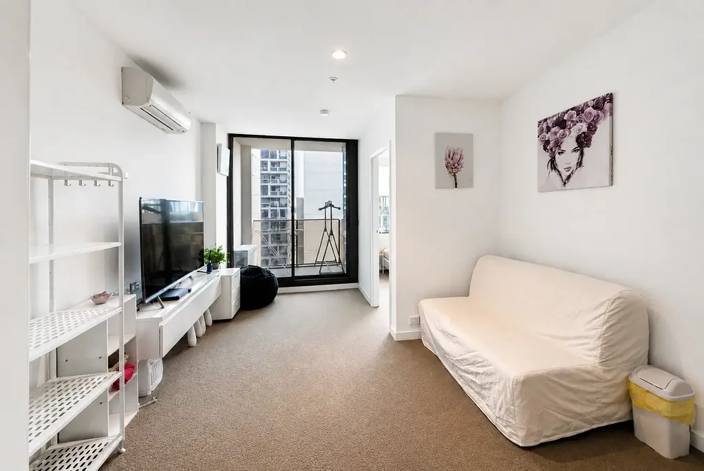 Stylish & Furnished 1-Bedroom in Madison Tower