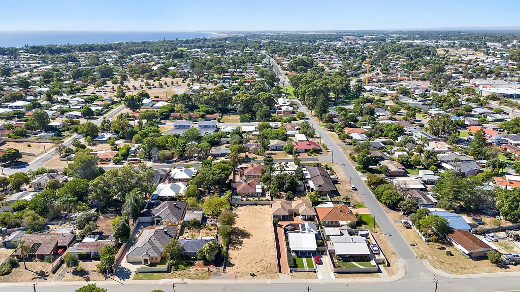 112 Cooper Street, Mandurah, WA 6210