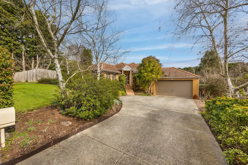 Gisborne 4房  Space, Comfort & Views on Over Half an Acre
