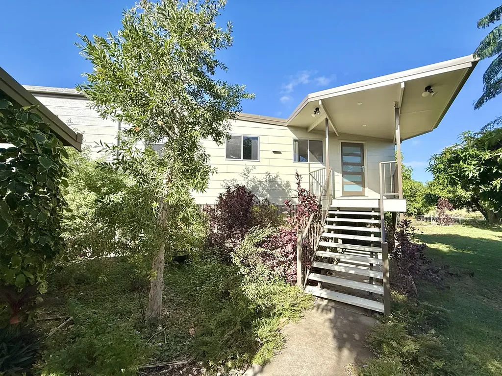 Private Rural Living – Family Home Just Minutes from B
