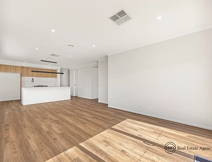 13 Deanside Drive, Deanside, VIC 3336, 4 침실, 2 욕실, House