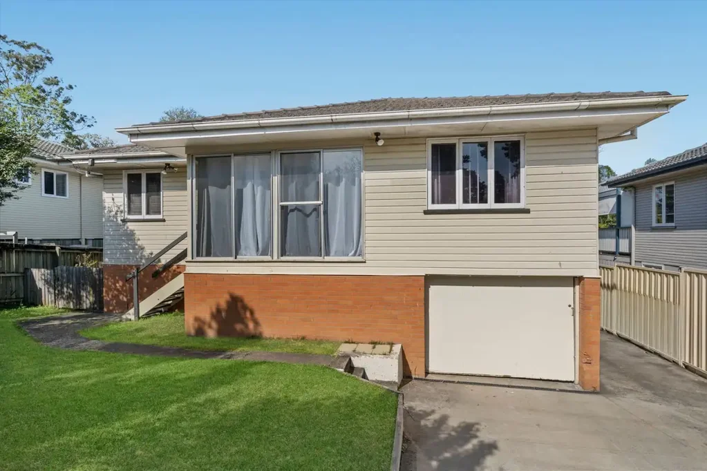 Family friendly home with fully fenced front and back yards!