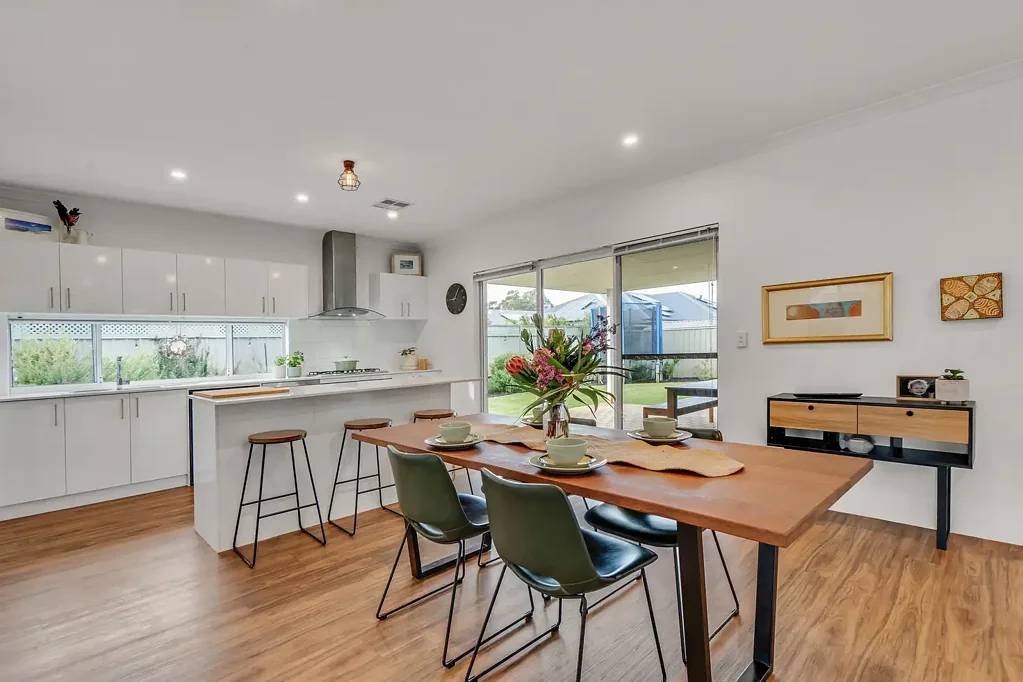Vasse 4ਬੈੱਡਰੂਮ Spacious family home offers everything