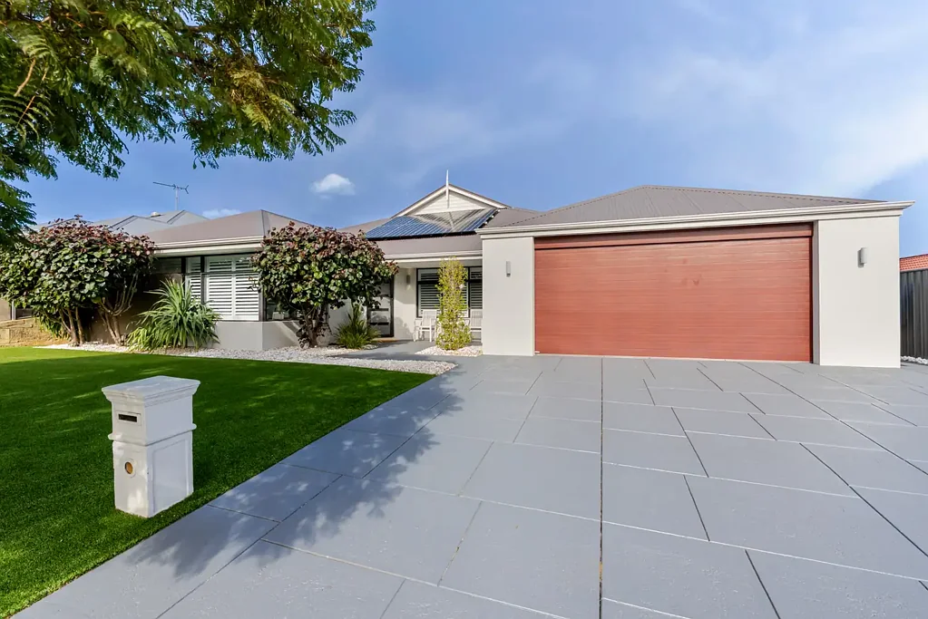 Baldivis 5房  Six-Bedroom Flexibility, Resort-Style Living — This is Baldivis at Its Best.