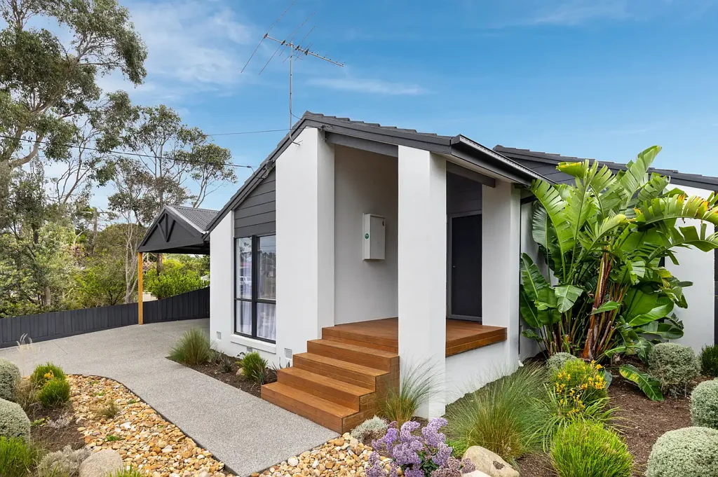 8 Tiga Court, Tyabb, VIC 3913