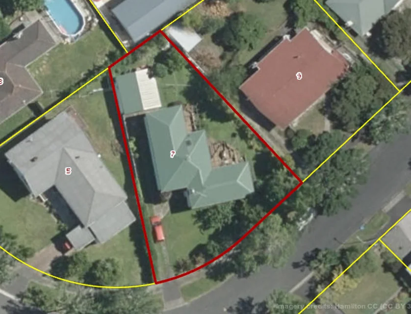 7 Sutton Crescent, Hillcrest, Hamilton City, 3 ਕਮਰੇ, 0 ਬਾਥਰੂਮ