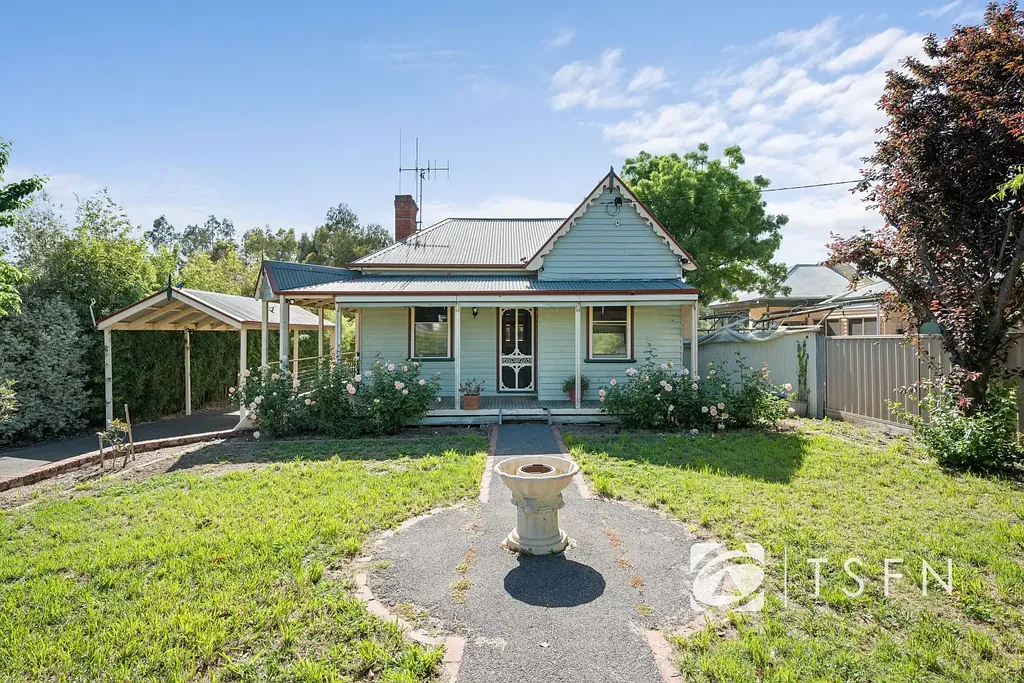 21 MacDougall Road, Golden Square, VIC 3555