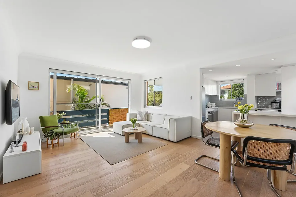 Dover Heights 2ਬੈੱਡਰੂਮ Sun-Bathed Apartment With Ocean Views On The Doorstep To Rose Bay Village