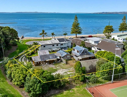1 The Esplanade, Eastern Beach, Manukau City, 4房, 3浴, 独立屋