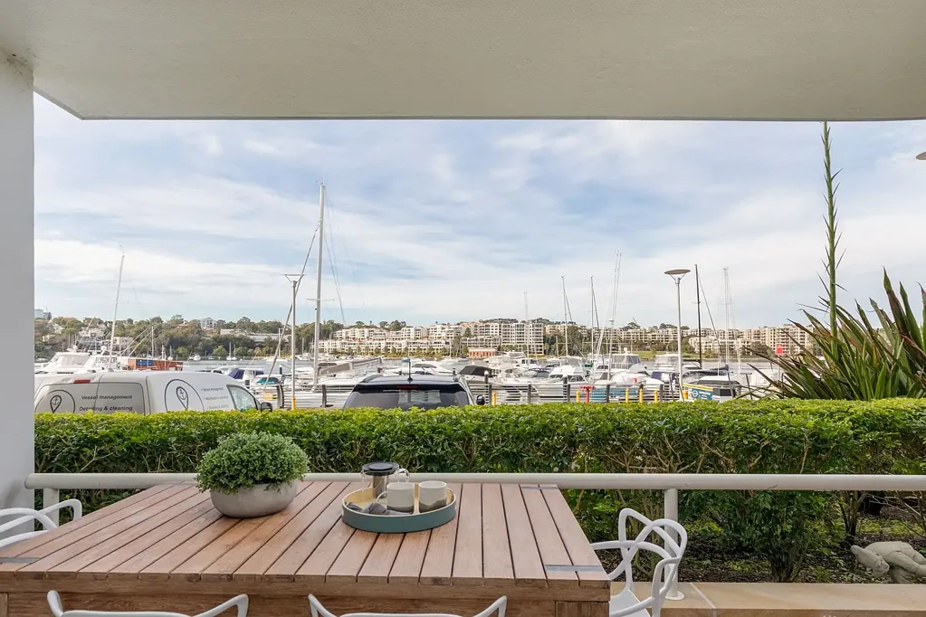 Drummoyne 2ห้องนอน Private Viewings Available Throughout the Christmas and New Year Period. 
Call now to Arrange a Time.

A Waterfront Sanctuary of Style and Space