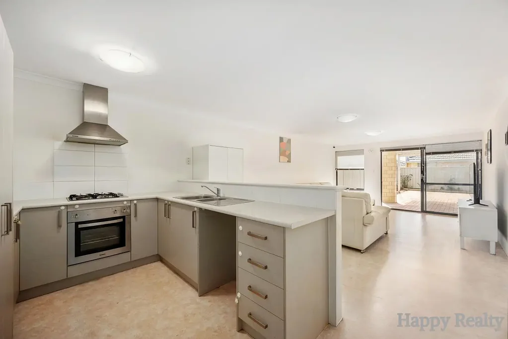 Canning Vale 3Kwarto Comfortable Three Bedroom Home in the Caladenia Catchment