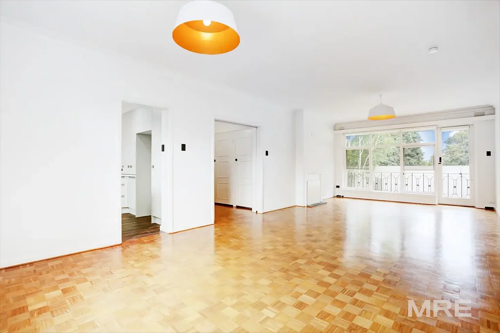 Compelling Proportions in Excellent Locale