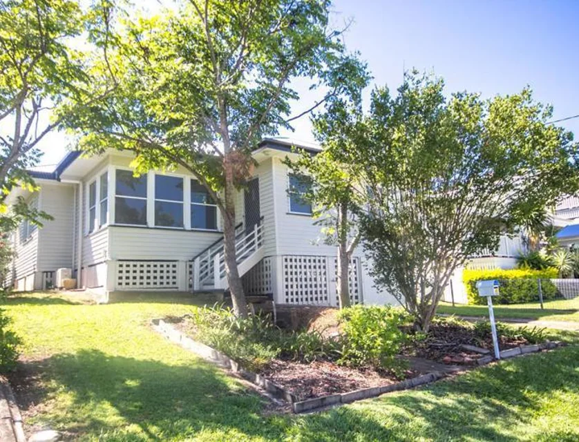 43 Arlington Street, Coorparoo, Brisbane - Eastern Region, 3房, 1浴, House